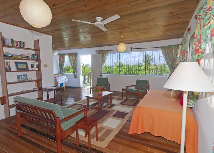 Lance Aux Epines Cottages